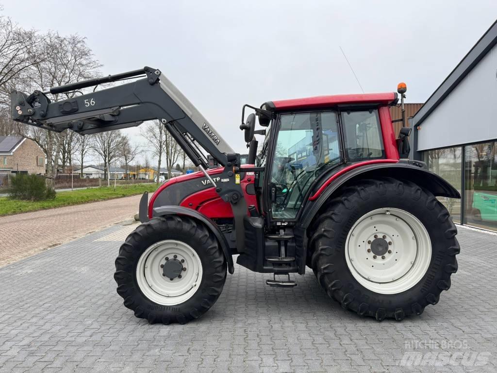 Valtra N 101 الجرارات