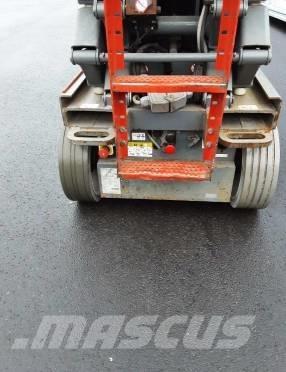 SkyJack SJ III 3226 رافعات مقصية الشكل