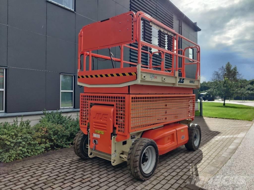 JLG 4069 LE Saxlift رافعات مقصية الشكل