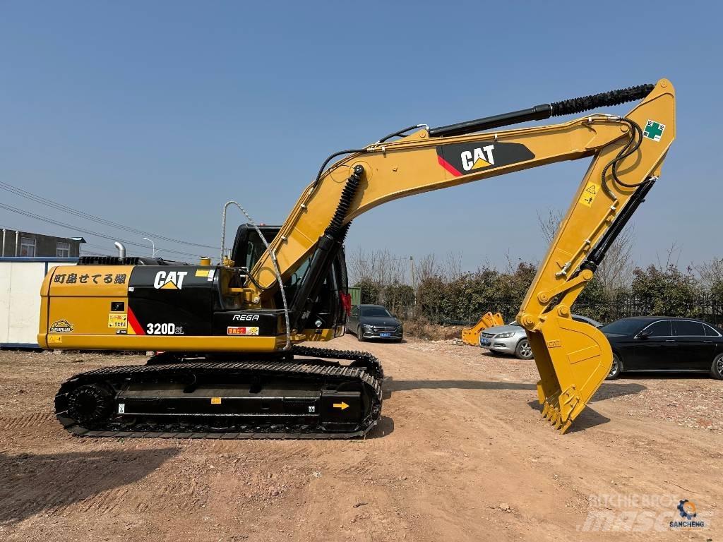 CAT 320D2L حفارات زحافة