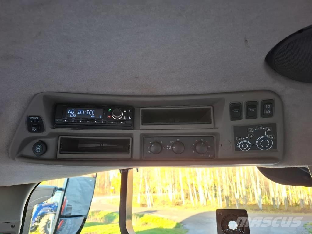 Case IH Puma 200 CVX الجرارات