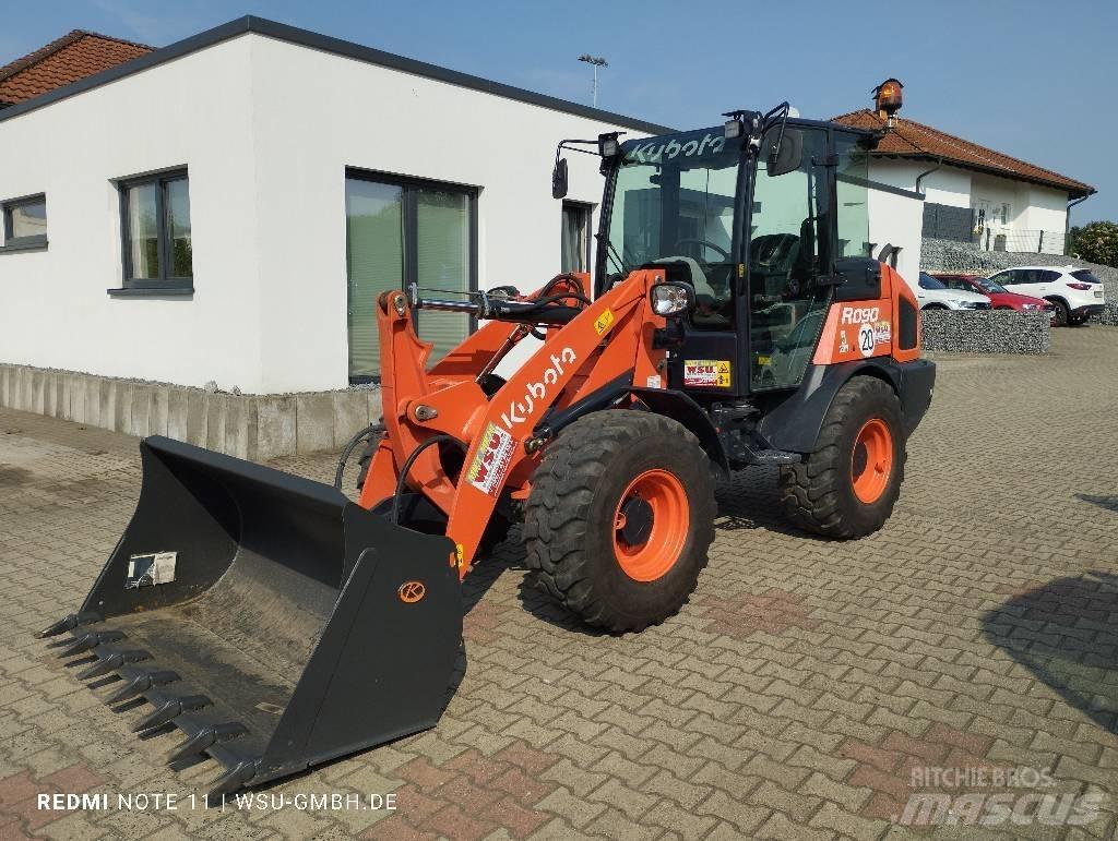 Kubota R090 لوادر بعجل