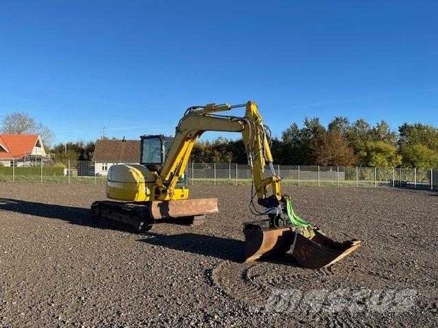 Komatsu PC 80 MR حفارات وسط 7 طن - 12 طن