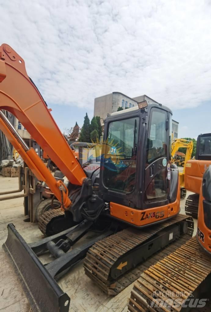 Hitachi ZX 65 حفارات صغيرة أقل من 7 طن (حفارات صغيرة)