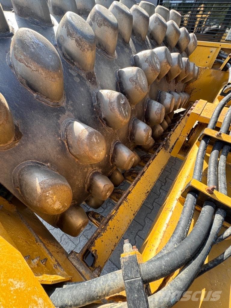 CAT CP 68 B ضاغطات التربة