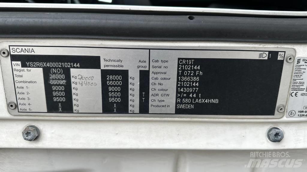 Scania R 580 وحدات الجر