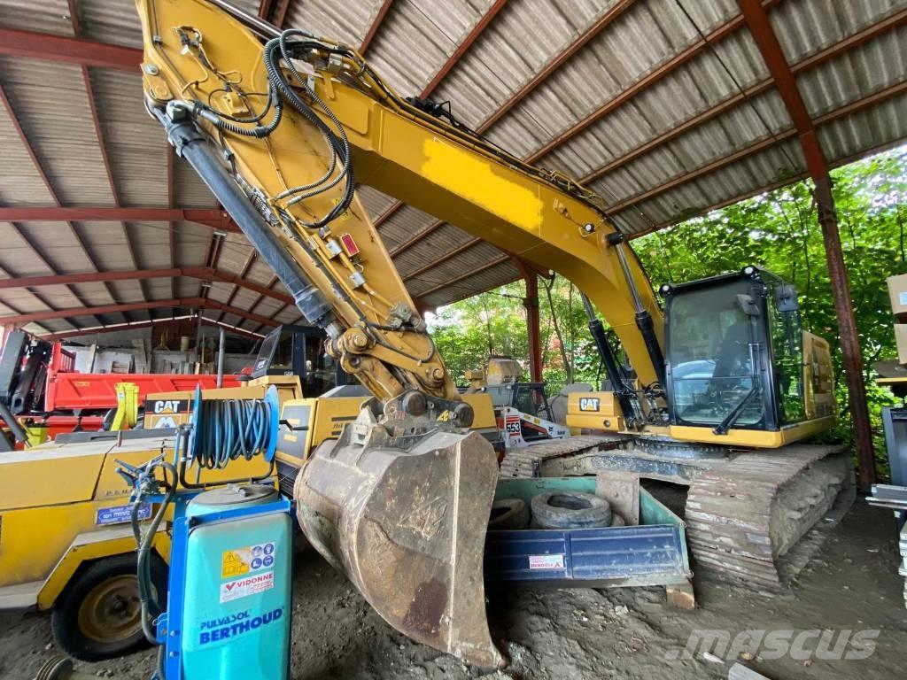 CAT 323 07B حفارات زحافة