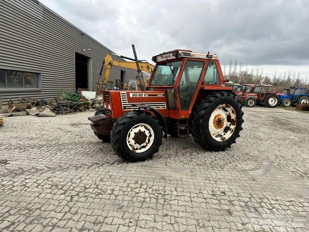 Fiat 90-90 DT الجرارات
