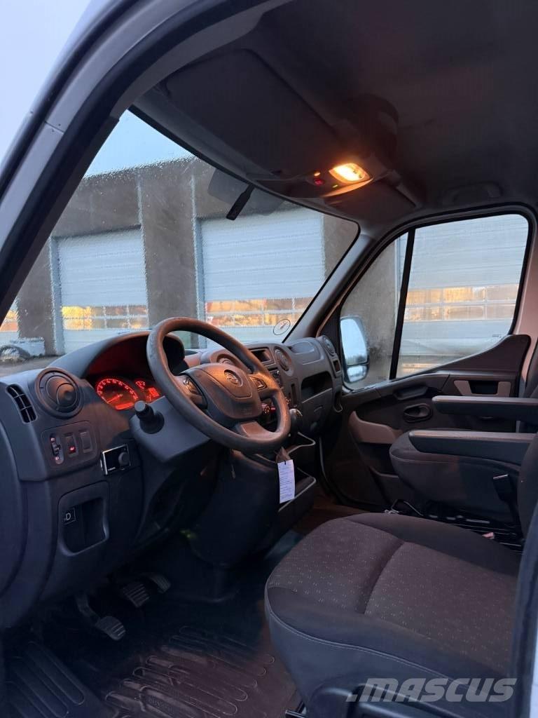 Opel Movano شاحنات خفيفة/مفصلية الجوانب