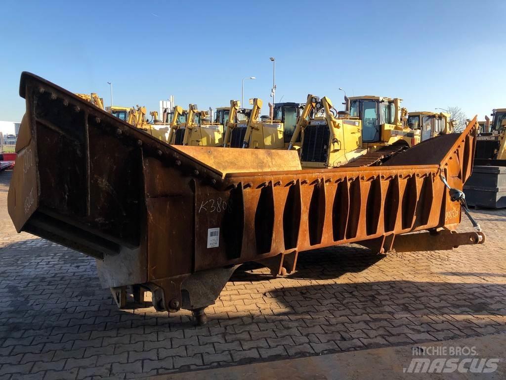CAT D9U Blade نصول