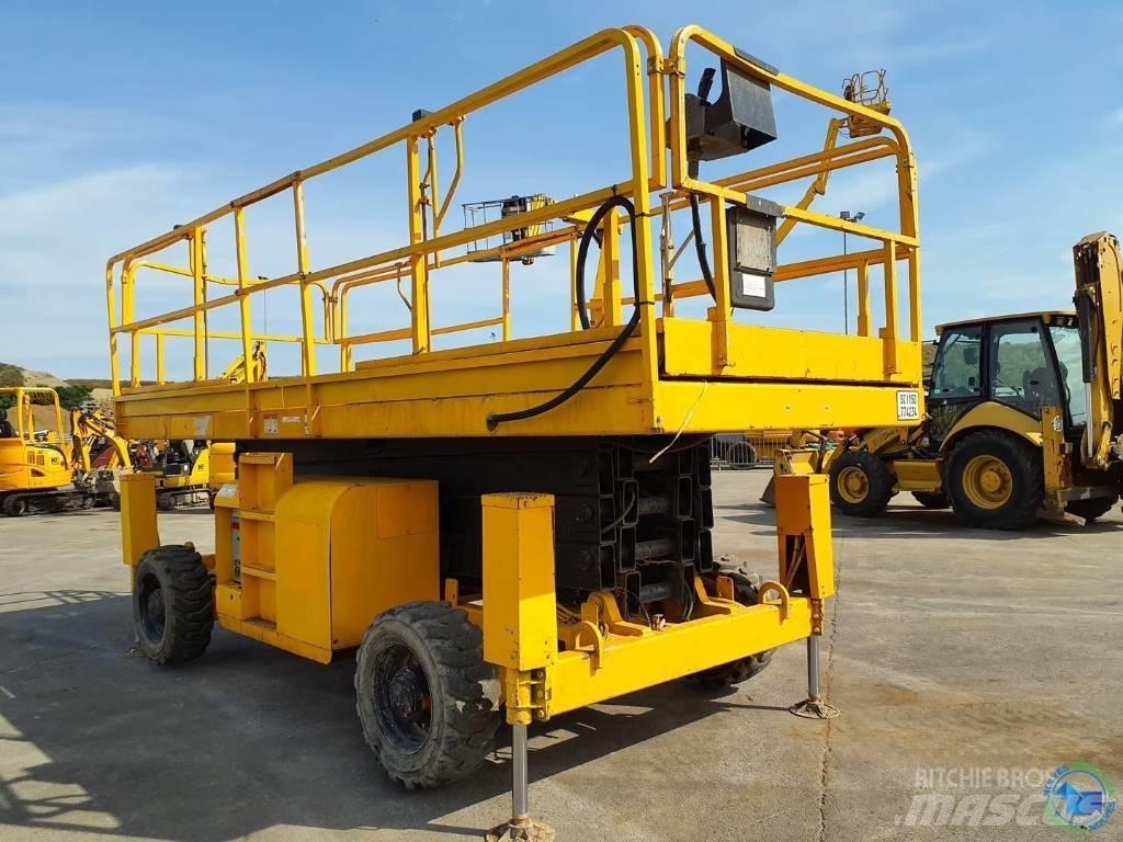 Haulotte H 15 SXL رافعات مقصية الشكل