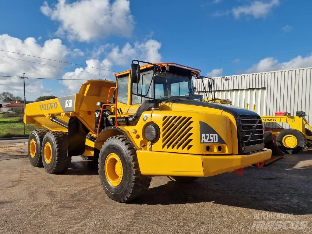 Volvo A 25 D ساحبات مفصلية