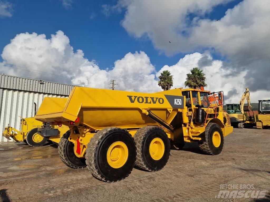 Volvo A 25 D ساحبات مفصلية