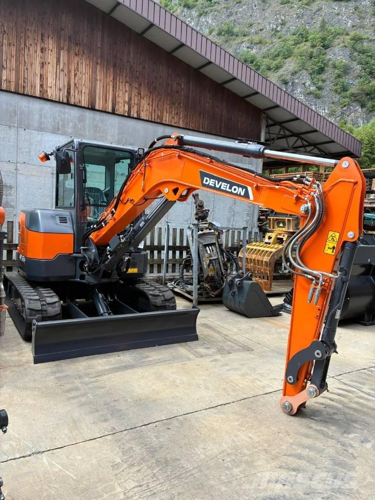 Develon DX 62 R-7 حفارات صغيرة أقل من 7 طن (حفارات صغيرة)