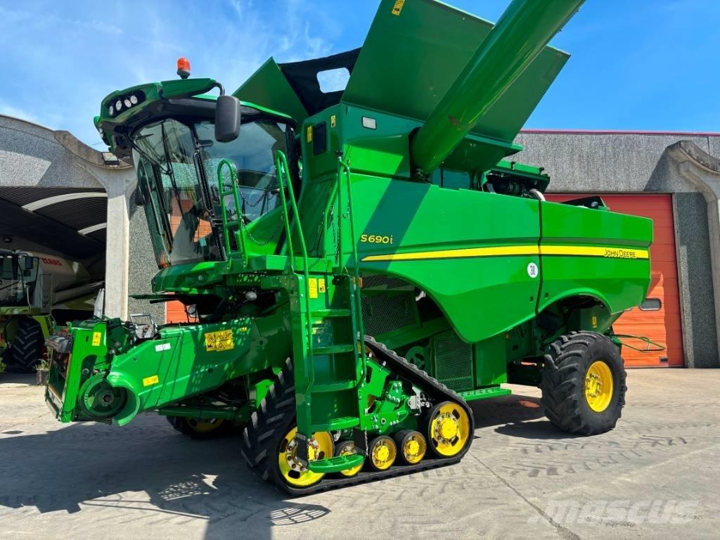 John Deere S 690 i حصادات