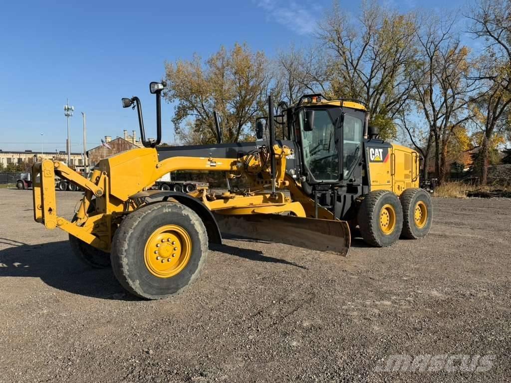 CAT 140 M 2 معدات تمهيد الطرق