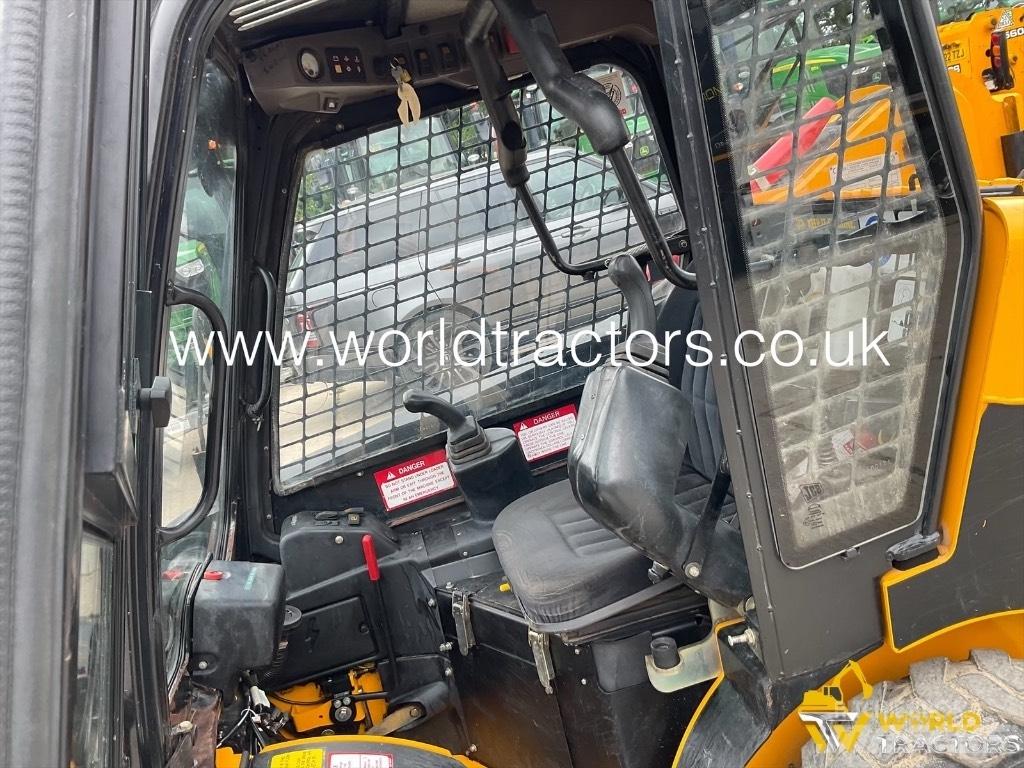 JCB Robot 170 لوادر انزلاقية التوجيه