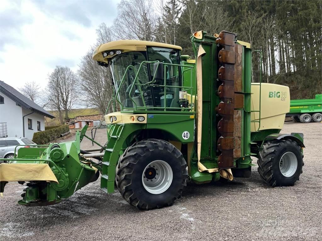 Krone Big M 420 معدات حصد