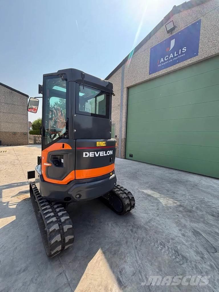 Doosan DX27Z-7 حفارات صغيرة أقل من 7 طن (حفارات صغيرة)