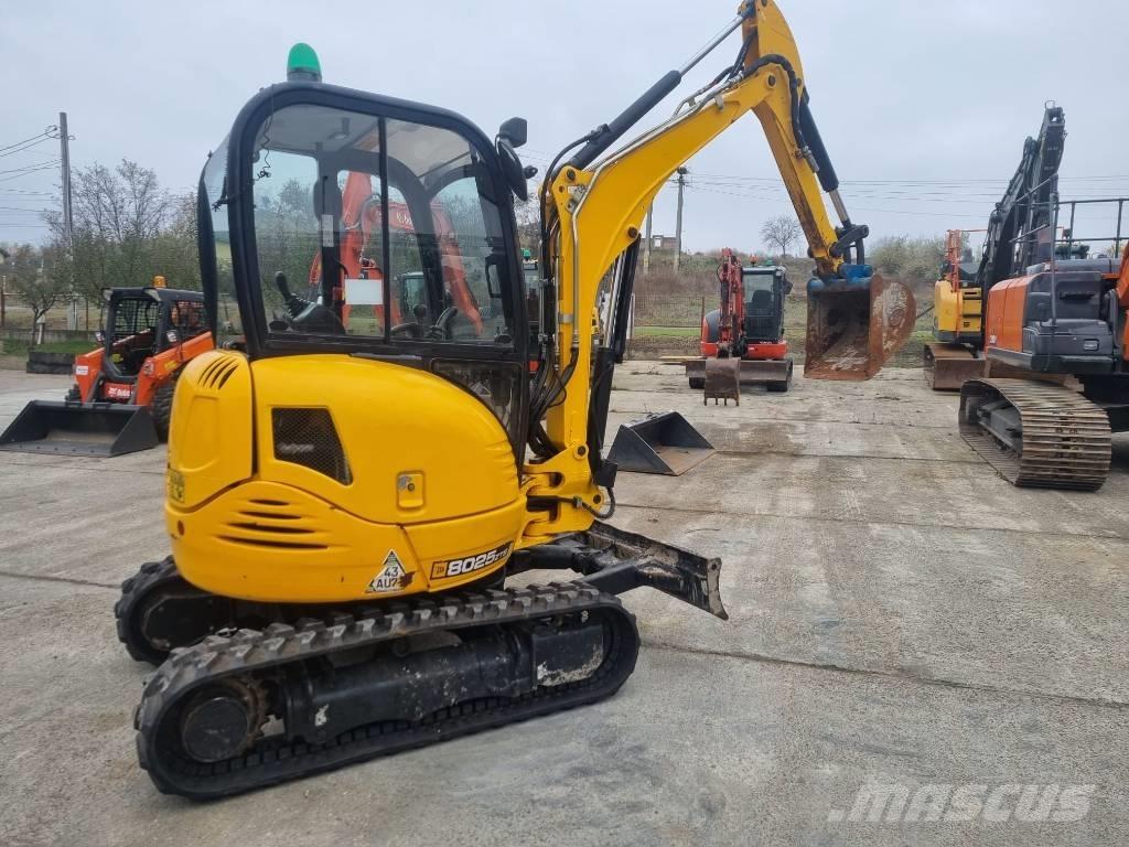 JCB 8025 حفارات صغيرة أقل من 7 طن (حفارات صغيرة)
