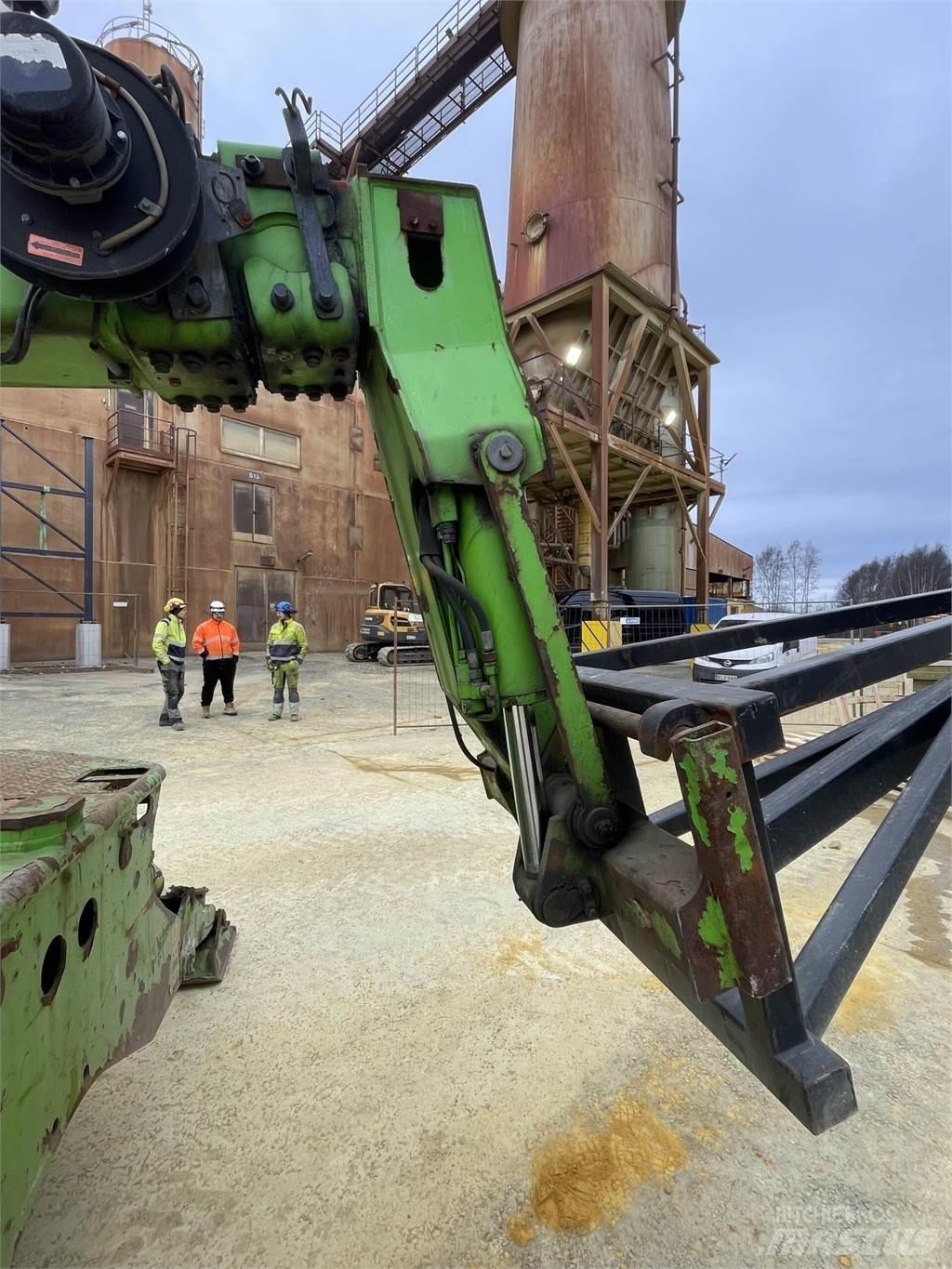 Merlo Roto 38.14S مناولات متداخلة