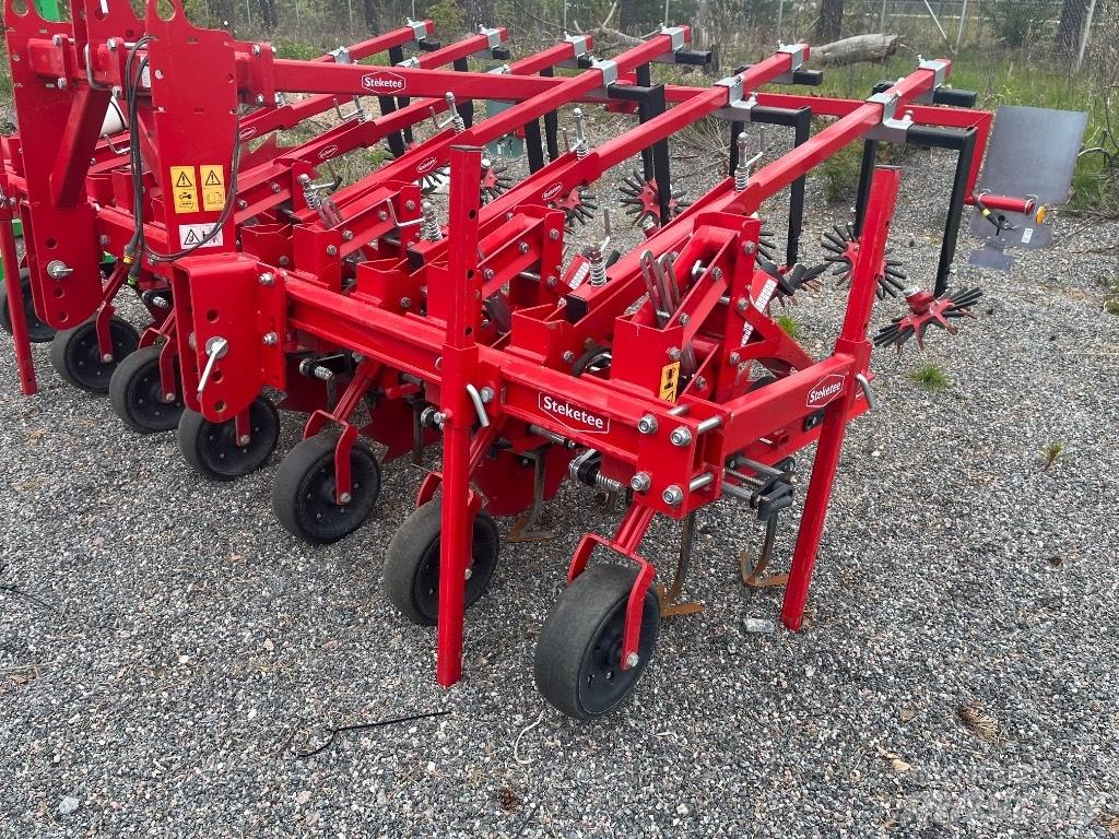 Steketee EC-Weeder 5 حراثات صفوف المحاصيل