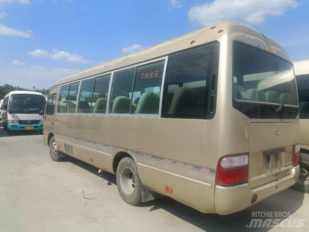 Toyota Coaster Bus حافلة صغيرة