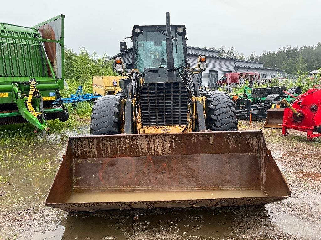 Lännen C10 حفارات بعجل