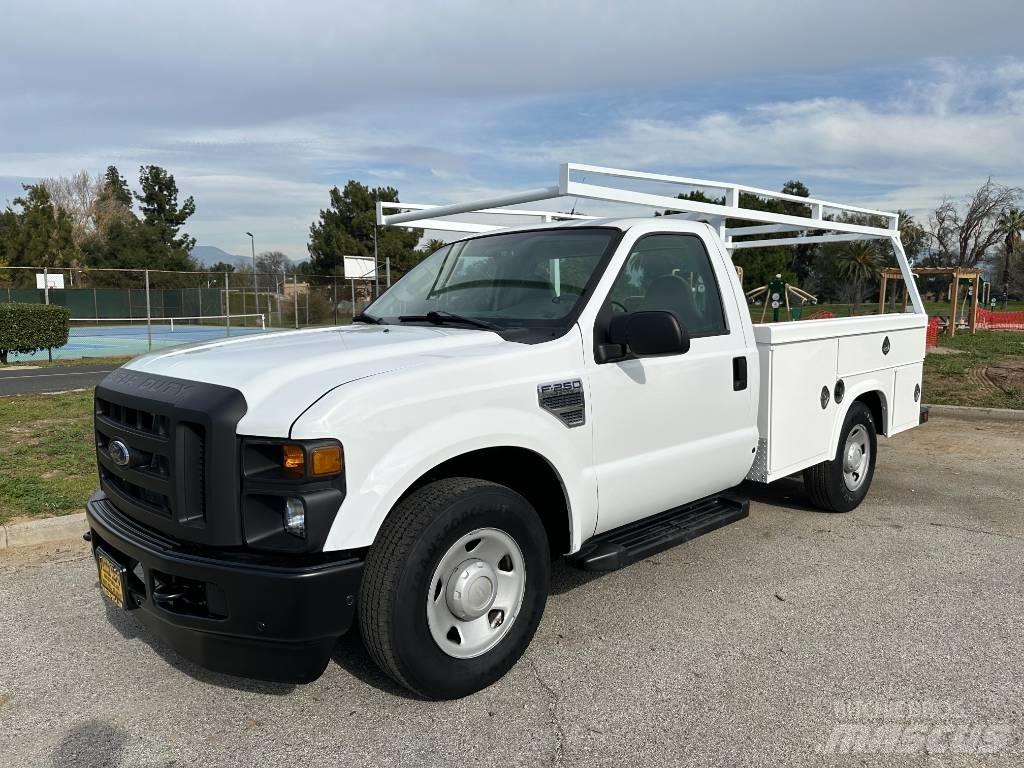 Ford F 250 SD شاحنات خفيفة/مفصلية الجوانب