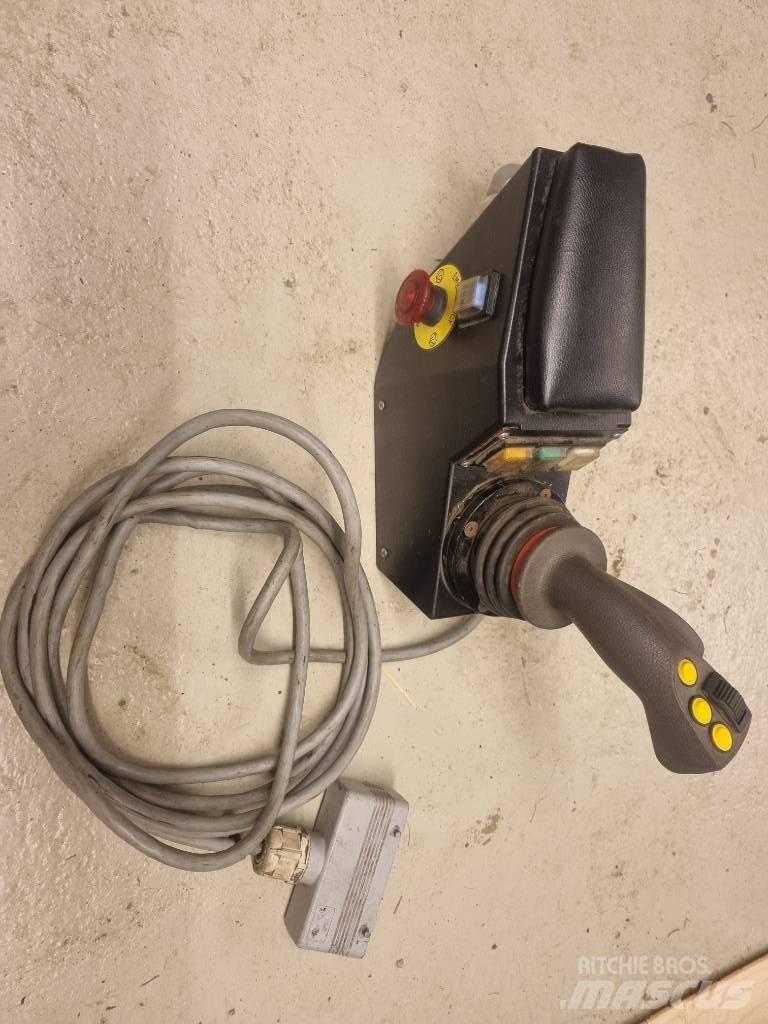 Femac VFR 8T جزازات وأغطية المراعي
