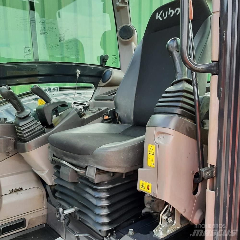 Kubota U50-5 حفارات صغيرة أقل من 7 طن (حفارات صغيرة)