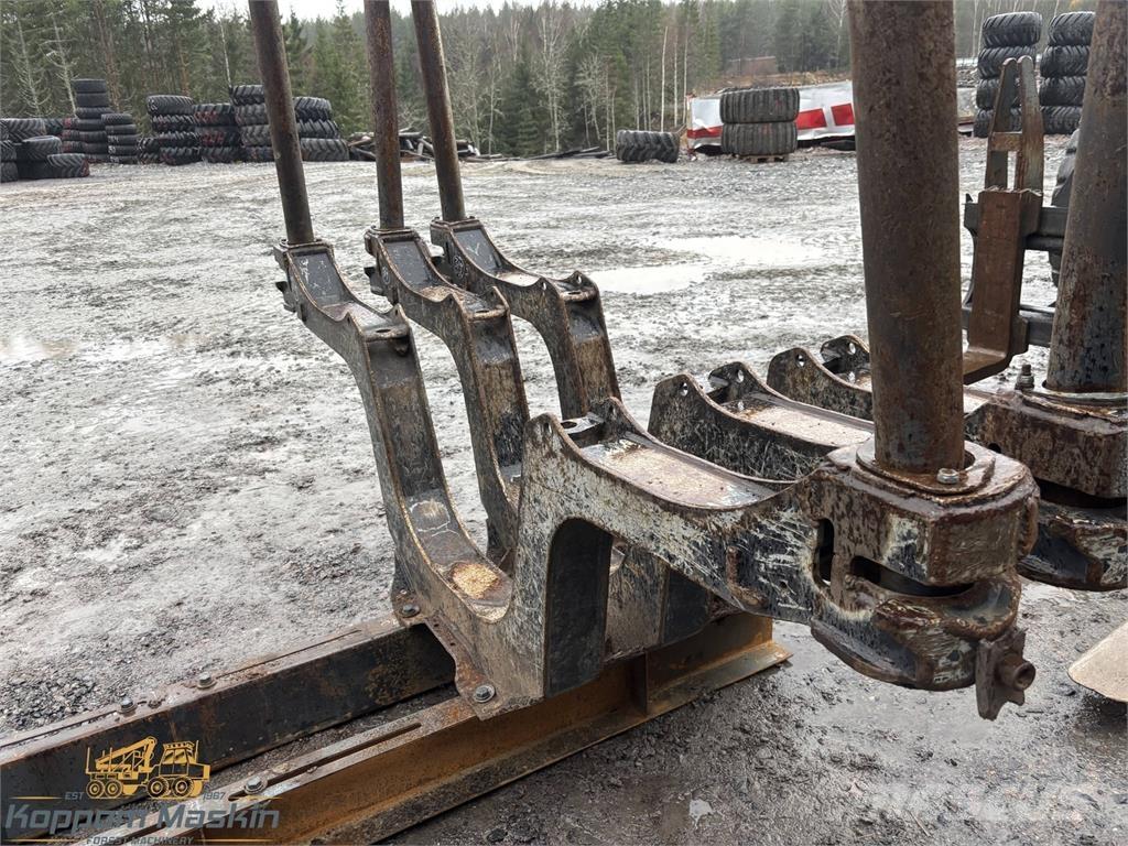 Komatsu 845 مكونات أخرى