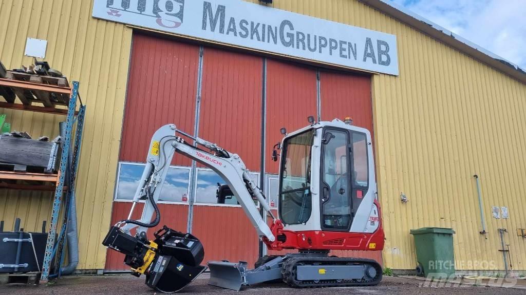 Takeuchi TB 320 حفارات صغيرة أقل من 7 طن (حفارات صغيرة)