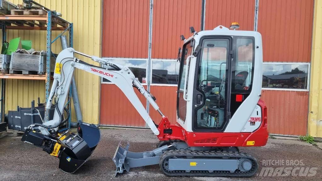 Takeuchi TB 320 حفارات صغيرة أقل من 7 طن (حفارات صغيرة)