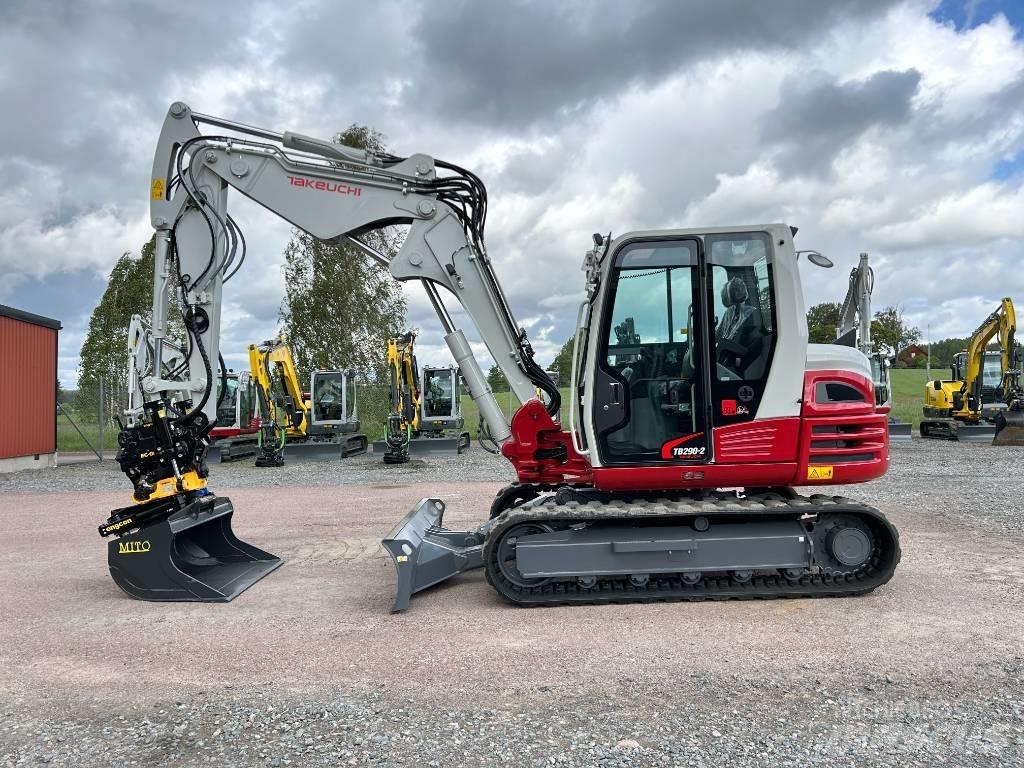 Takeuchi TB290 حفارات وسط 7 طن - 12 طن