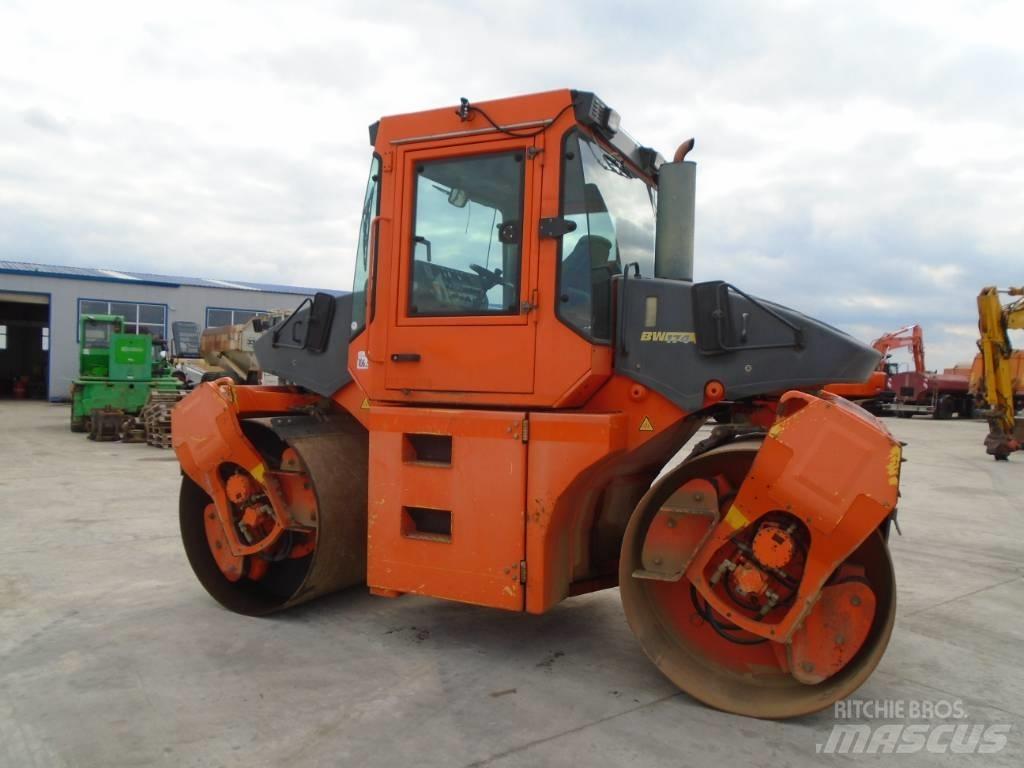 Bomag BW 174 AD-2 مداحل ثنائية الاسطوانة