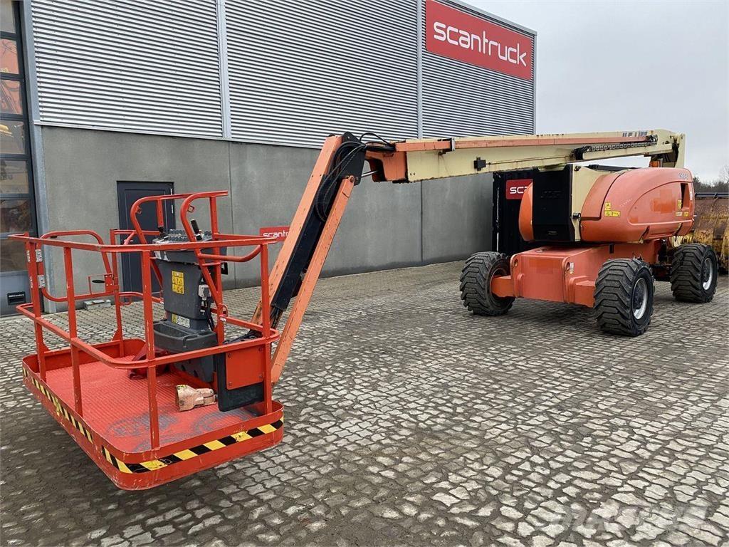 JLG 800AJ رافعات سلة مفصلية