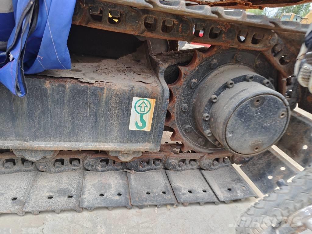 Hitachi ZX 70 حفارات وسط 7 طن - 12 طن