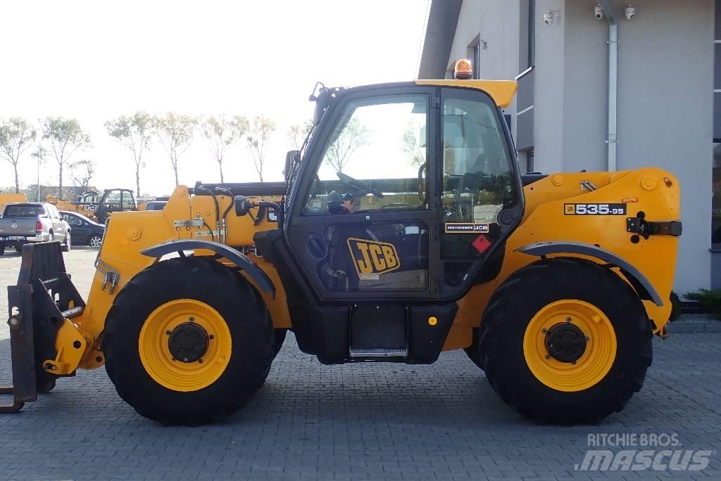 JCB 535-95 مناولات متداخلة