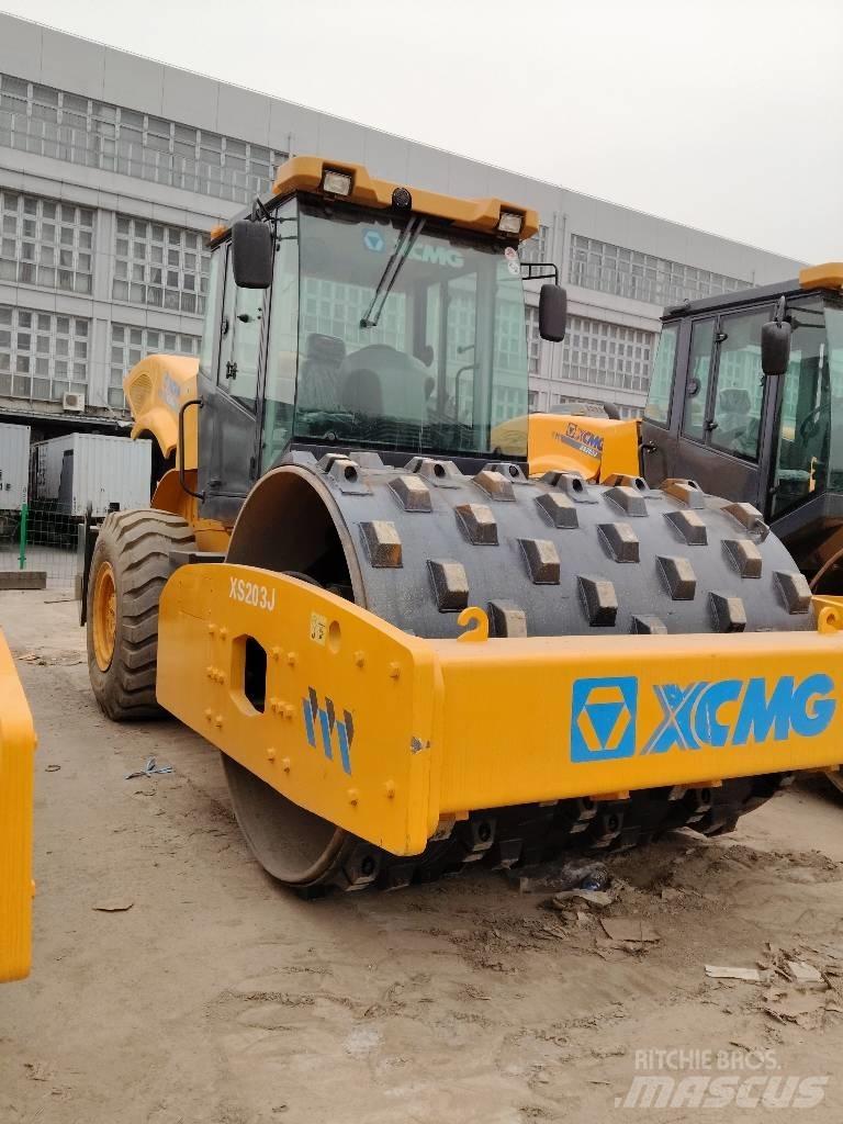 XCMG XS 203 J مداحل أحادية الأسطوانة