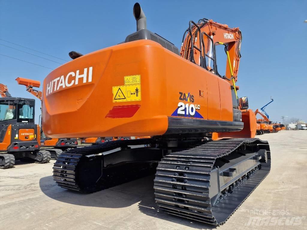 Hitachi ZX 210 LC-6 حفارات زحافة