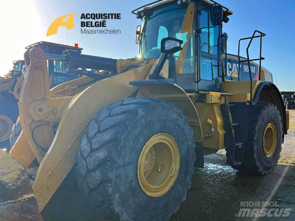 CAT 966 M لوادر بعجل