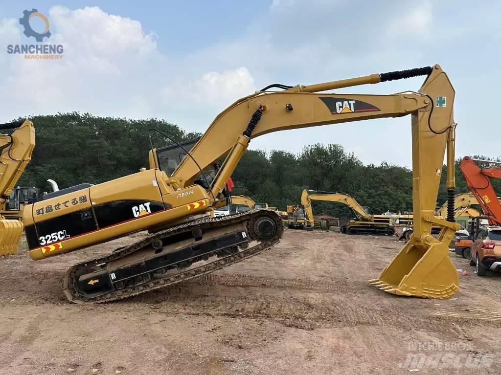 CAT 325 CL حفارات زحافة