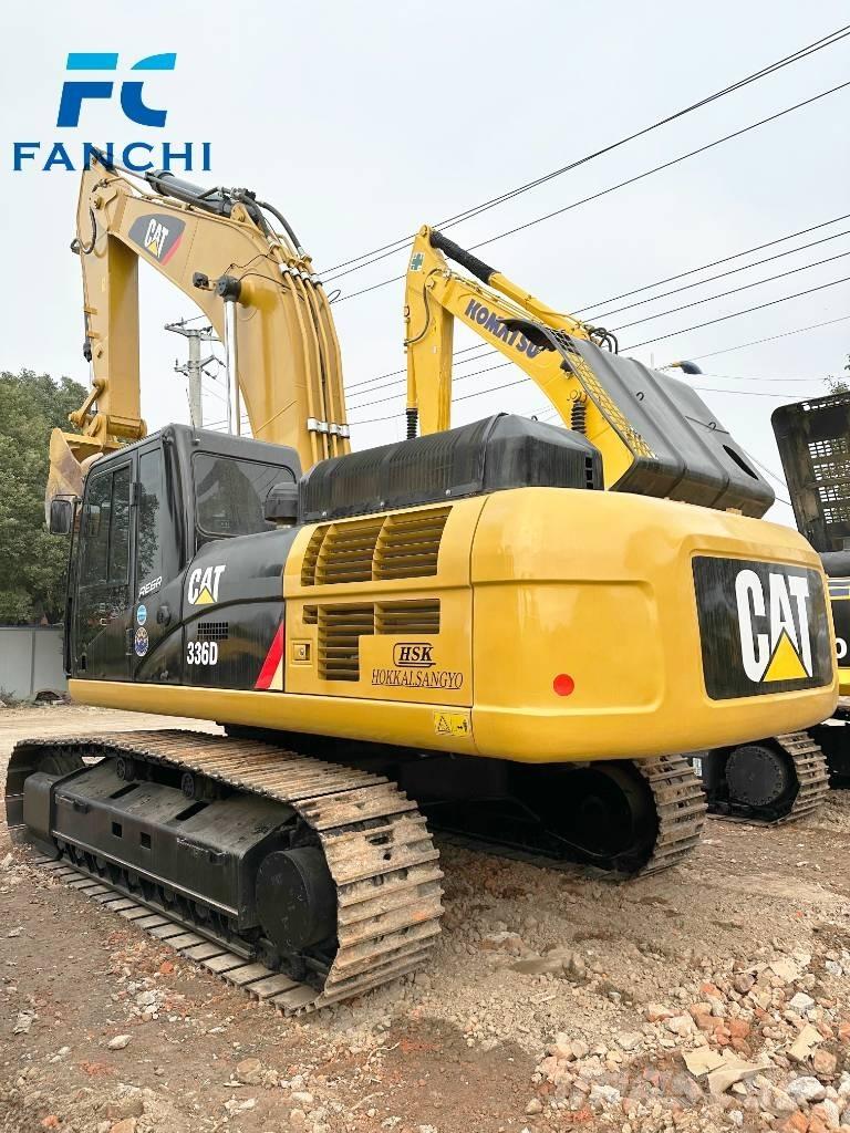 CAT 336d2 حفارات زحافة