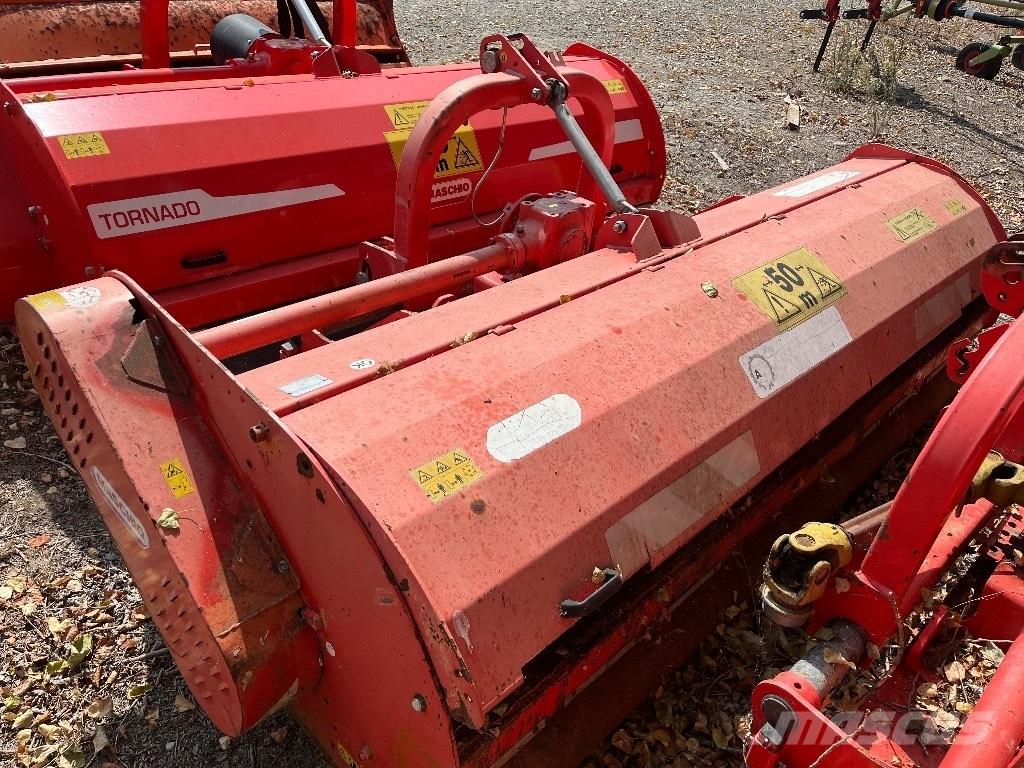 Maschio Tornado 280 جزازات وأغطية المراعي