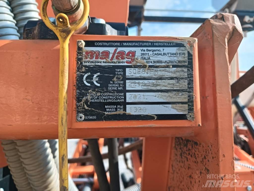  MAAG SDE8TEM ماكينات البذر الدقيق