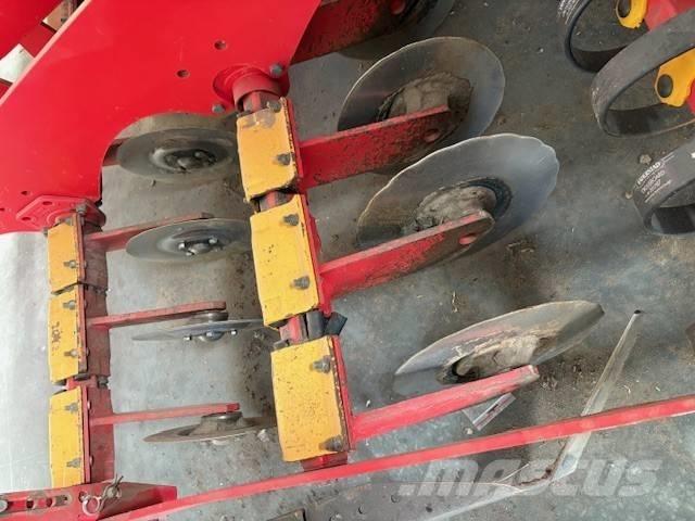 Väderstad Rapid400C مثاقيب