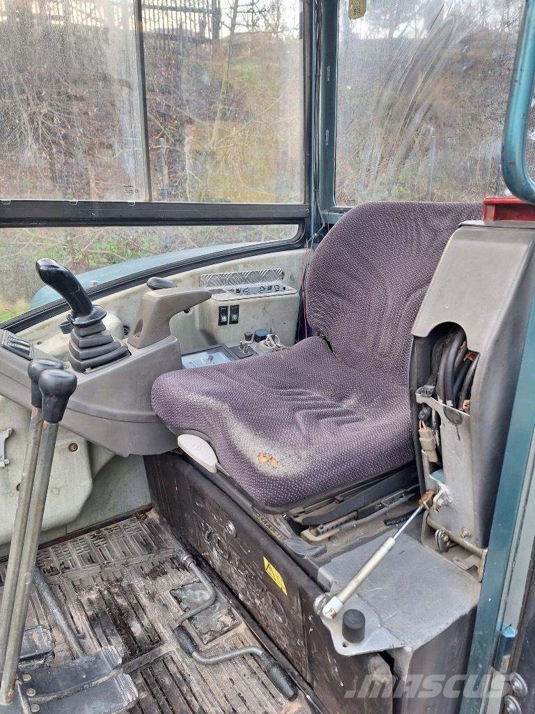 Volvo EC 25 حفارات صغيرة أقل من 7 طن (حفارات صغيرة)