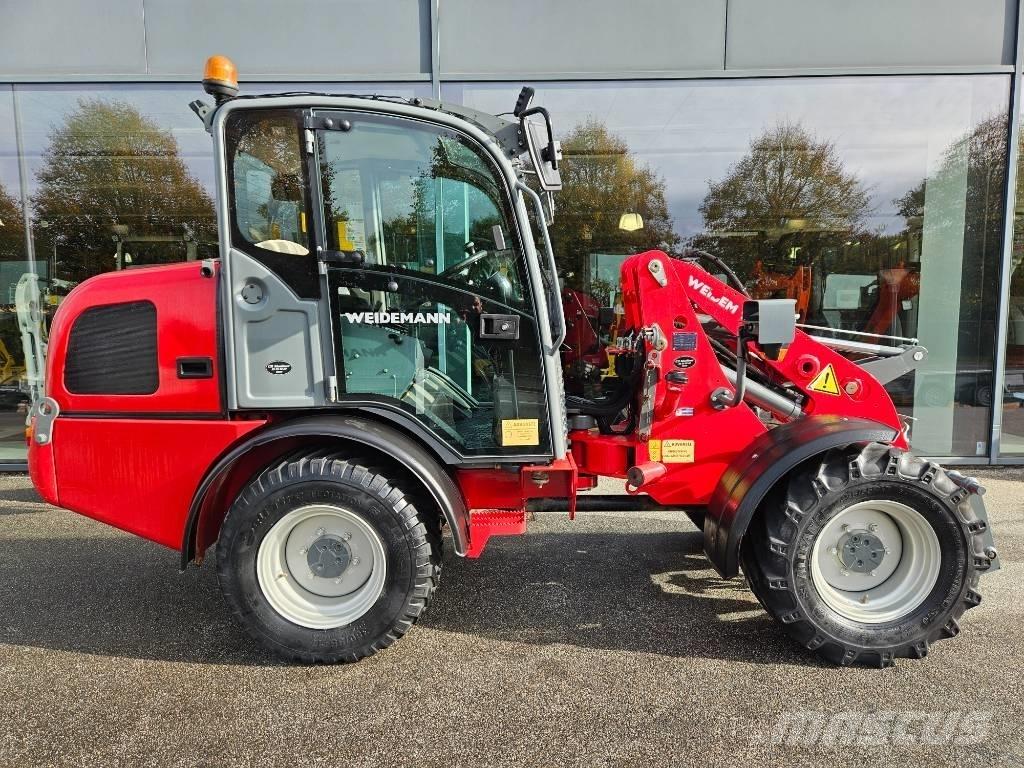 Weidemann 2070LP لوادر صغيرة
