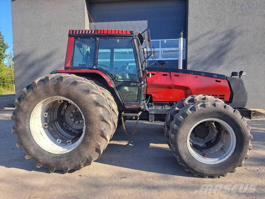 Valmet 8750-4 الجرارات